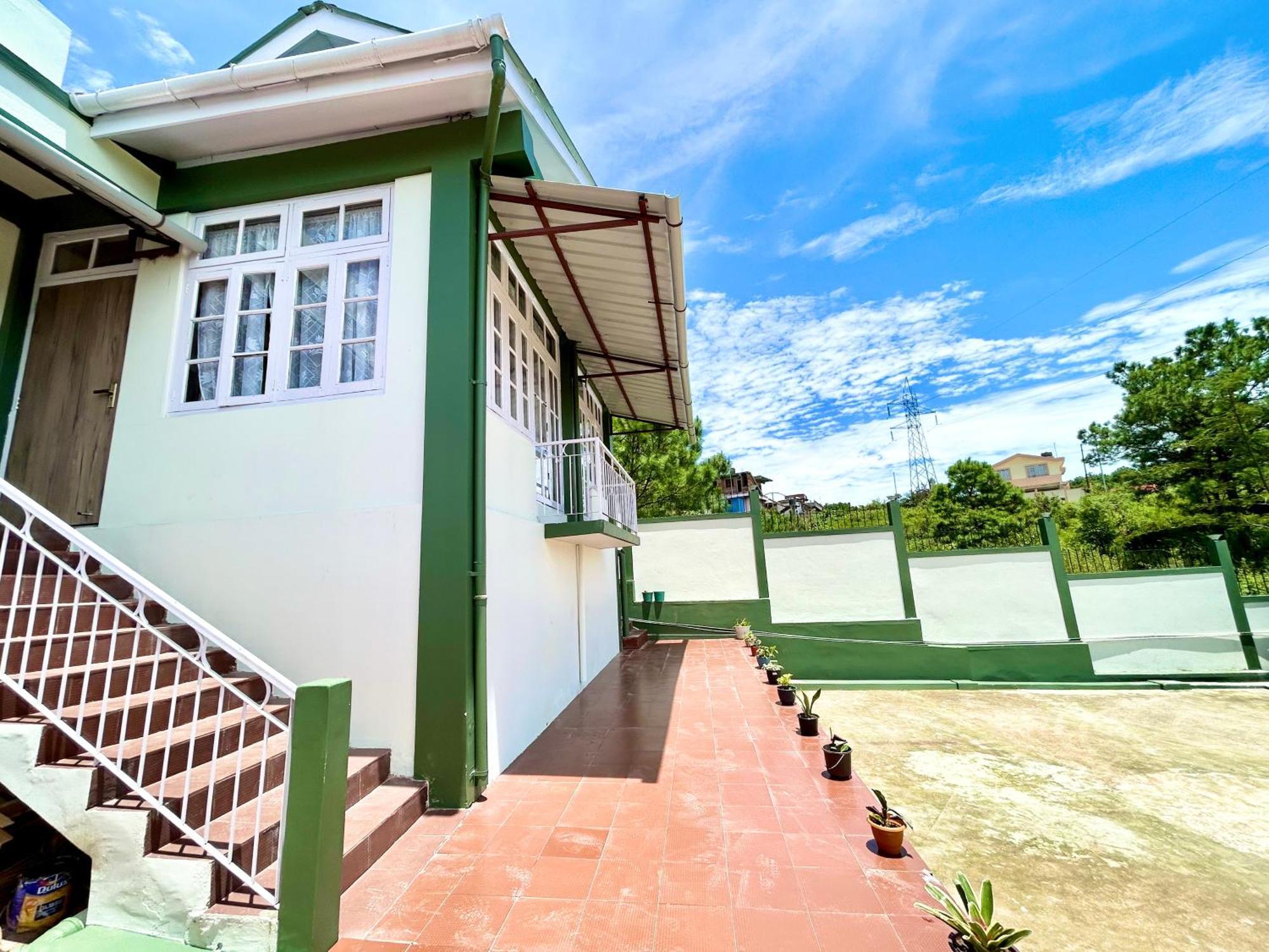 Yepplo Holiday Home - Complimentary Breakfast - 24 Hrs Caretaker & Power Backup Shillong Luaran gambar