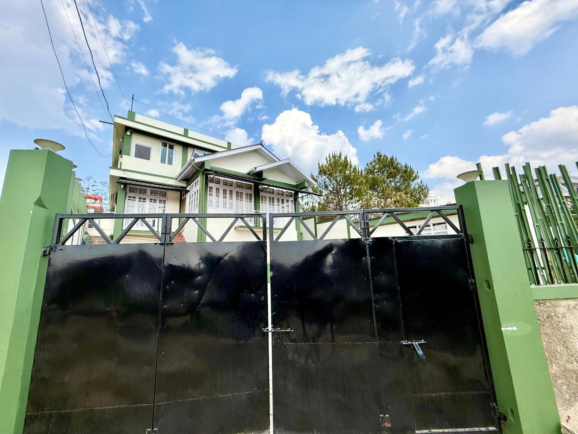 Yepplo Holiday Home - Complimentary Breakfast - 24 Hrs Caretaker & Power Backup Shillong Luaran gambar