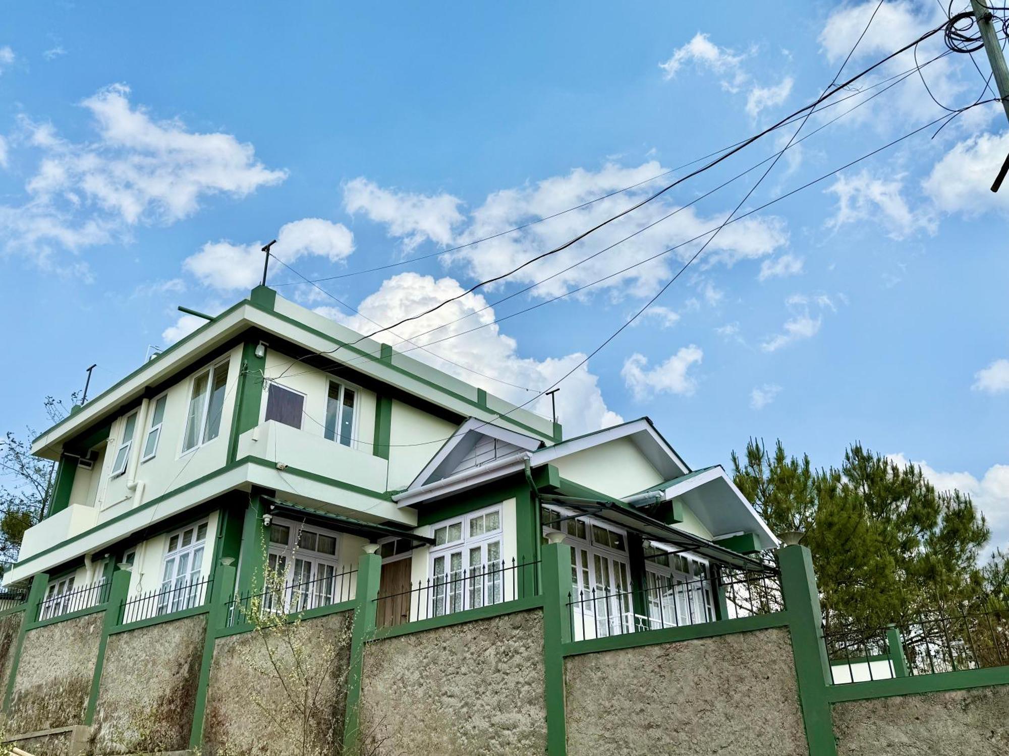 Yepplo Holiday Home - Complimentary Breakfast - 24 Hrs Caretaker & Power Backup Shillong Luaran gambar